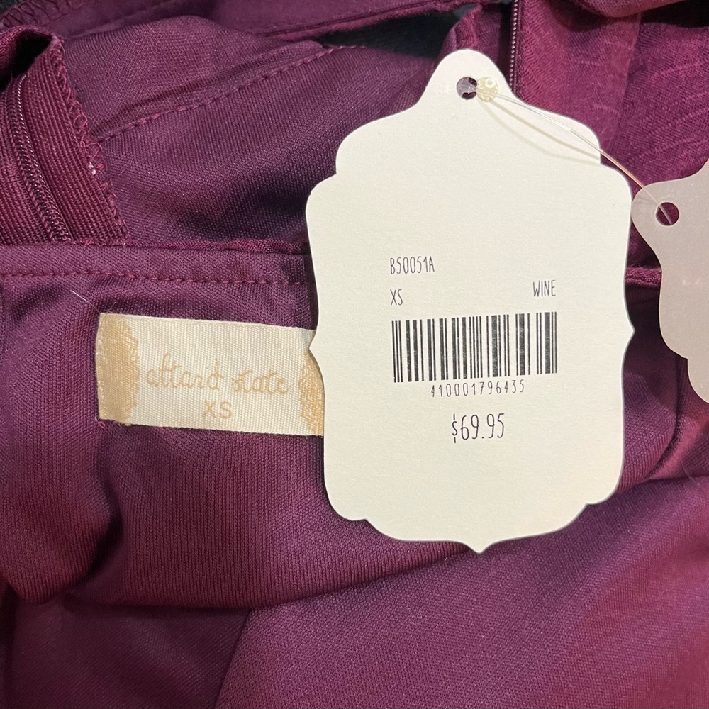 🌺 NWT Altar'd State Backless Dress~Women’s Sz XS~Wine w/ White Floral Design - Picture 5 of 6